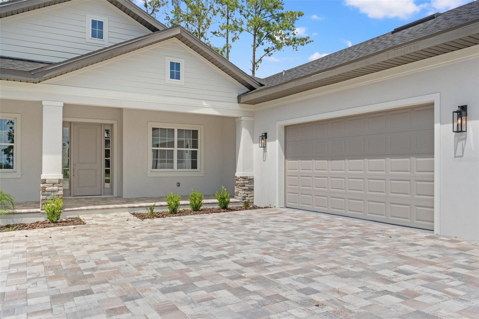 Image 2 of 61 For 4748 Hickory Oak Drive