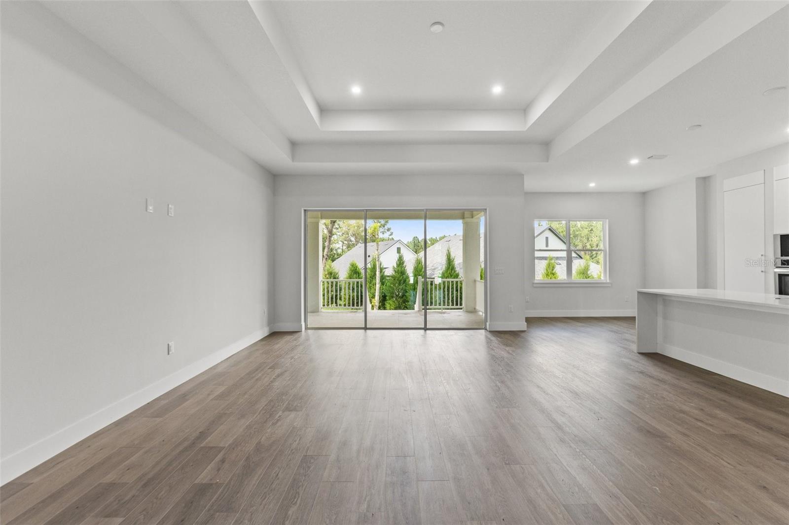 Image 27 of 61 For 4748 Hickory Oak Drive