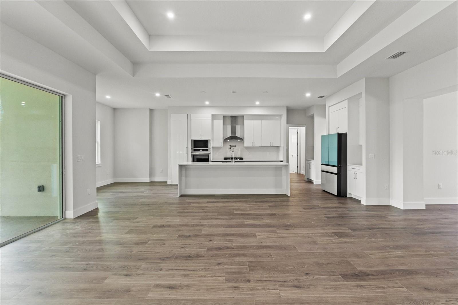 Image 28 of 61 For 4748 Hickory Oak Drive