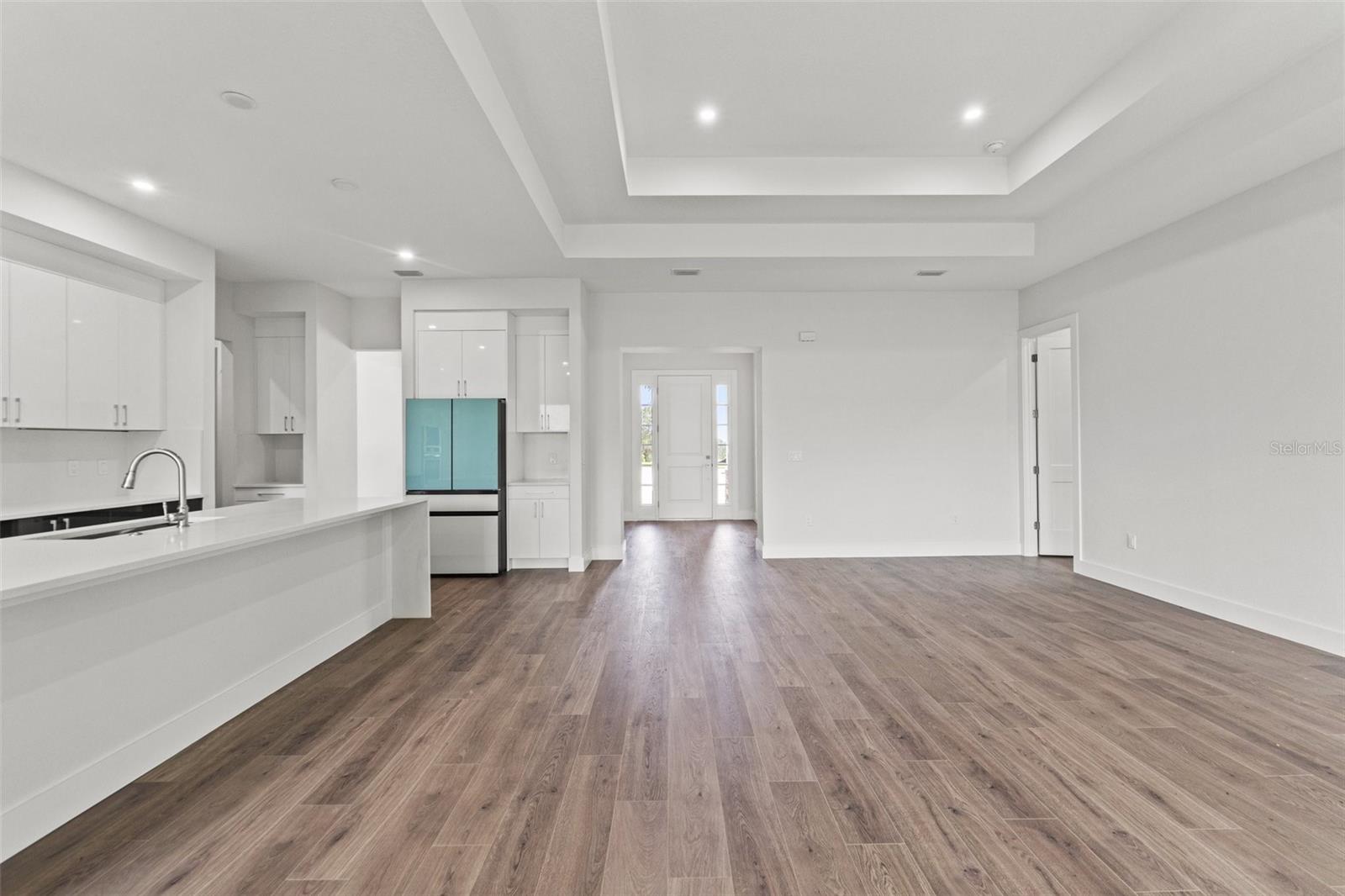 Image 30 of 61 For 4748 Hickory Oak Drive