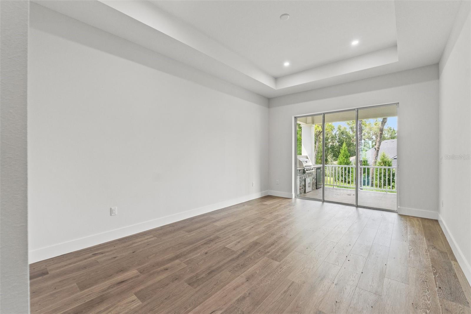 Image 31 of 61 For 4748 Hickory Oak Drive