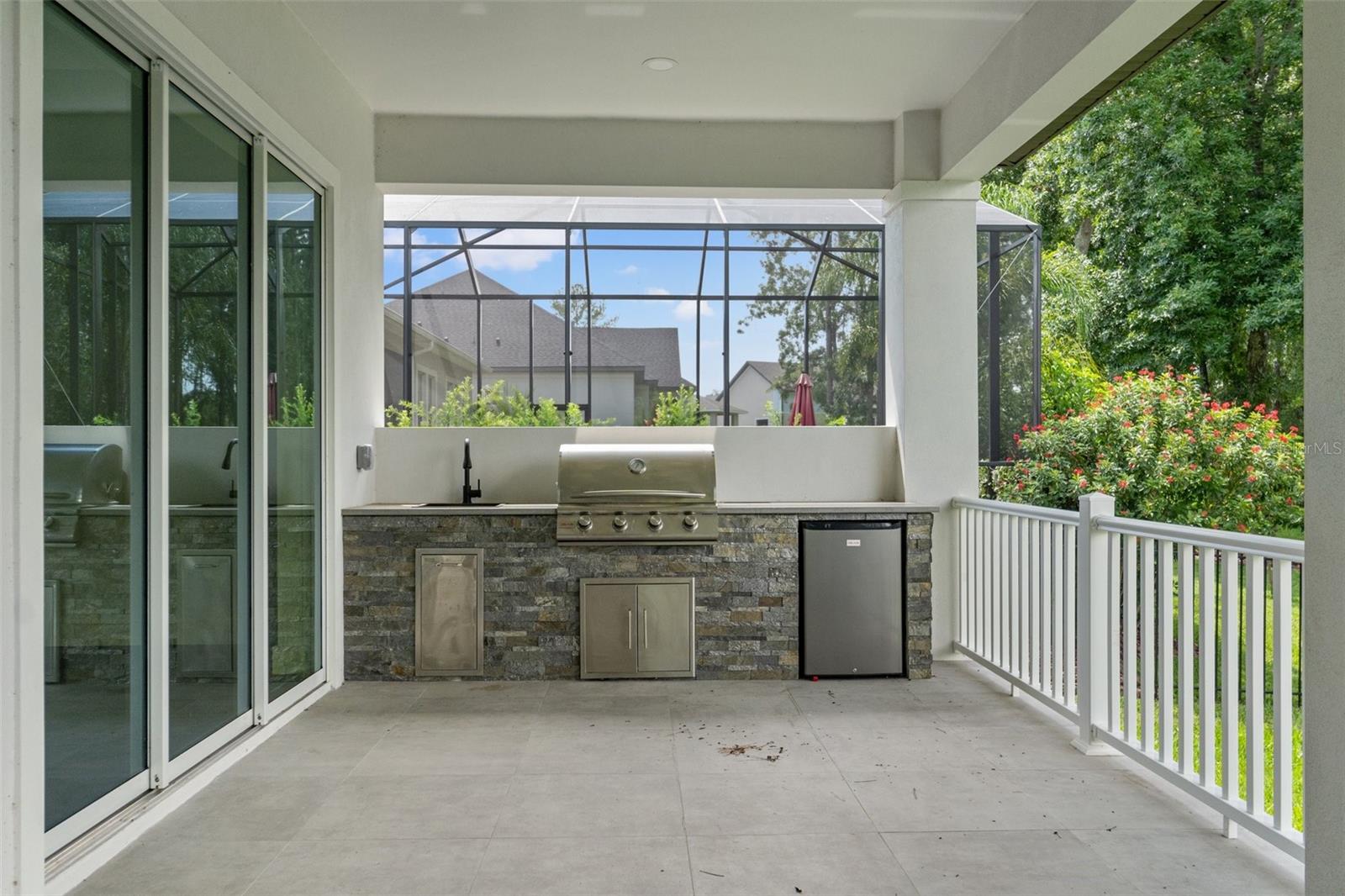 Image 39 of 61 For 4748 Hickory Oak Drive