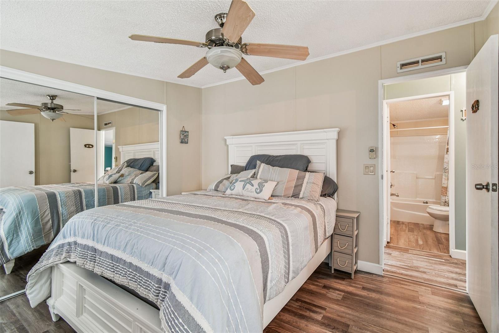 Image 15 of 34 For 6836 Osprey Lane