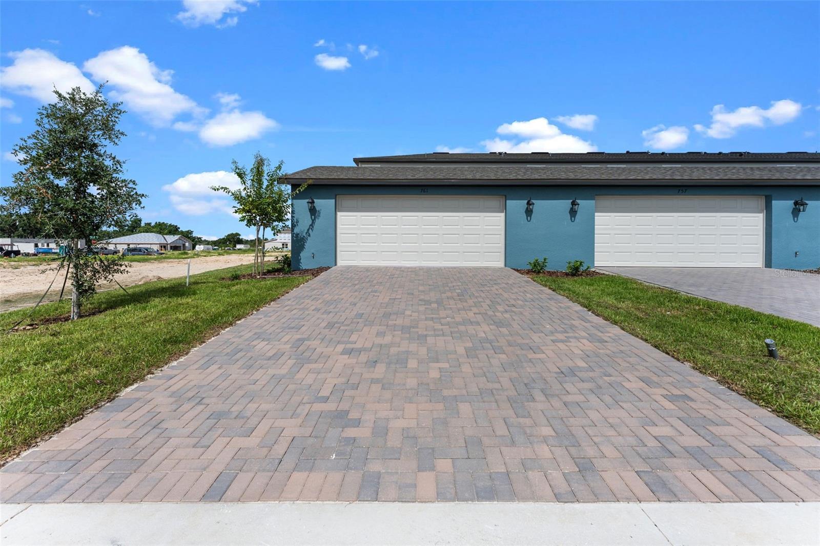 Image 3 of 35 For 612 Emerald Grove Drive
