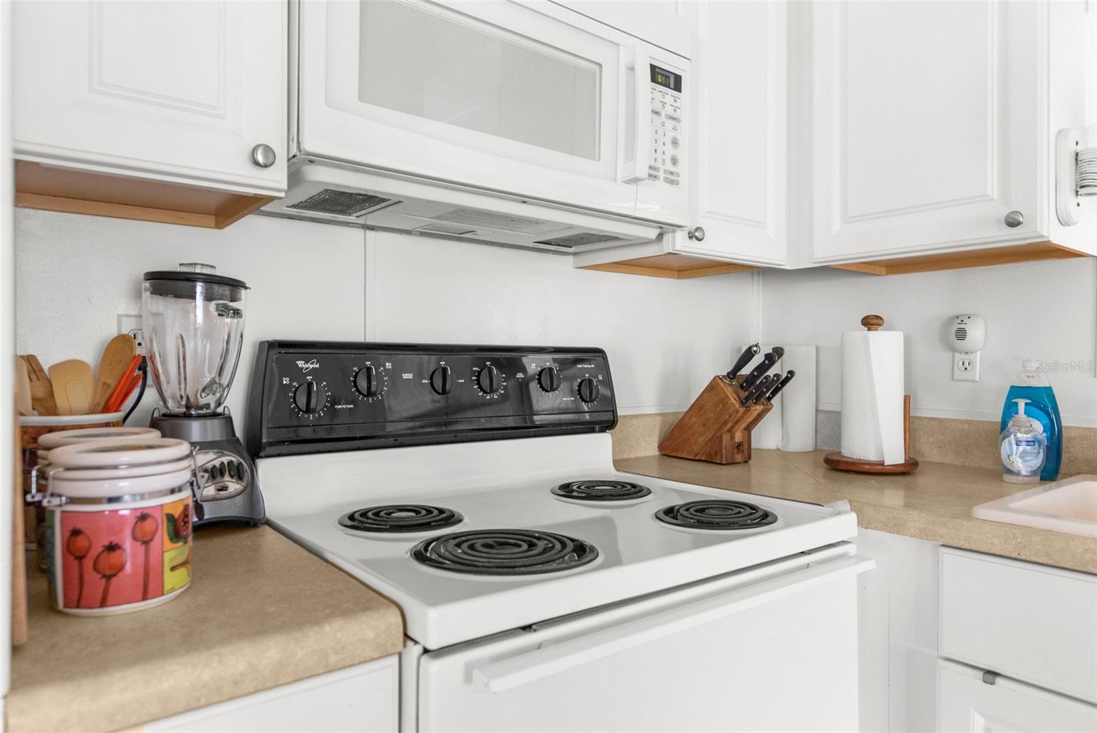 Image 11 of 37 For 8099 Dalavan Drive