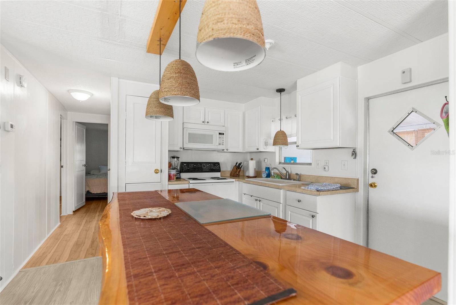 Image 17 of 37 For 8099 Dalavan Drive