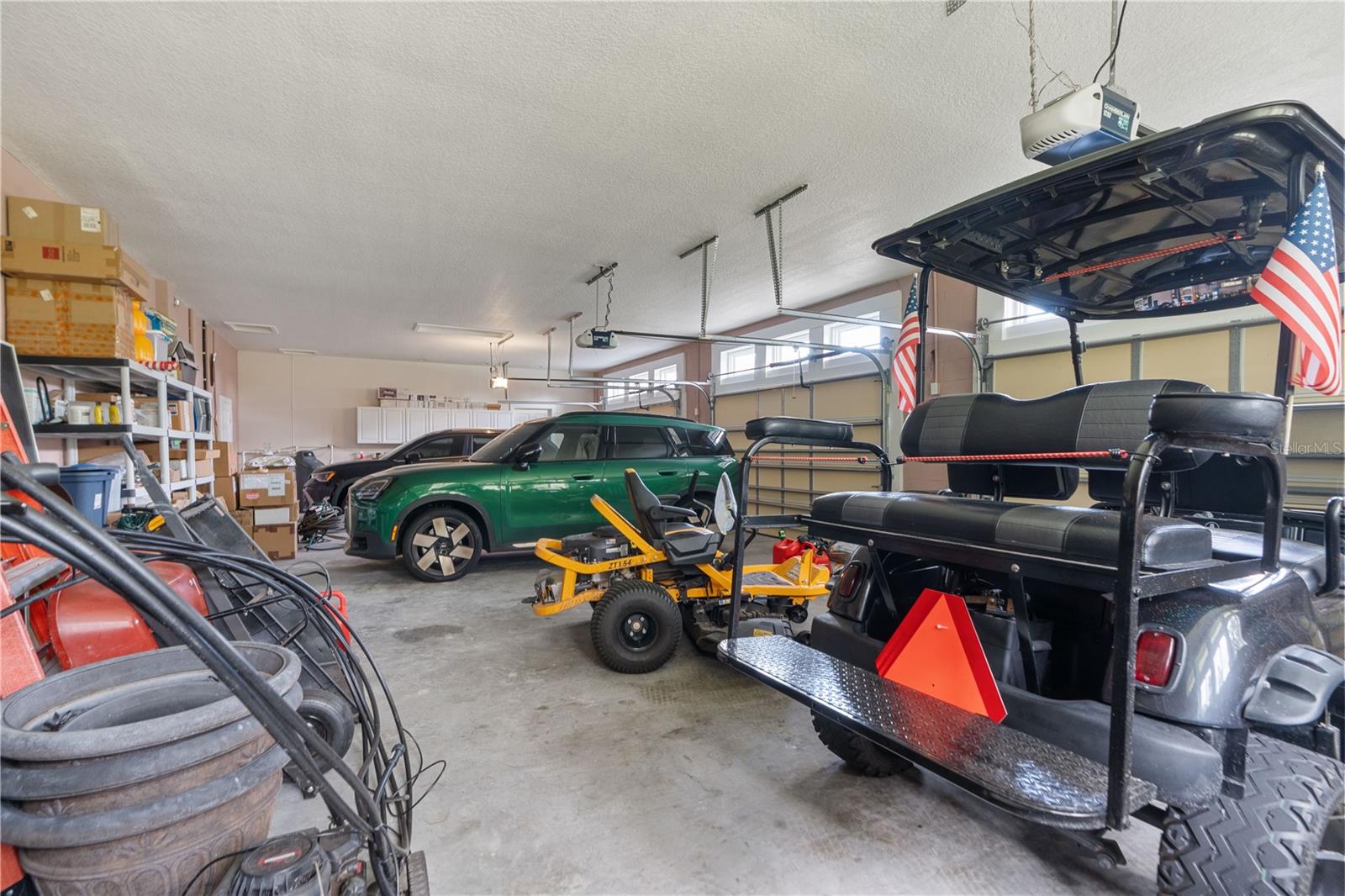 Image 87 of 99 For 22370 Skyview Circle