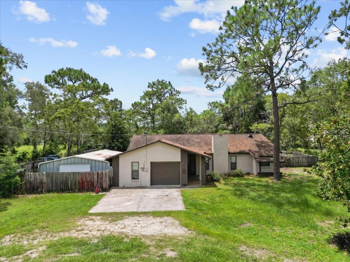 Image 58 of 77 For 11712 Foxfire Drive