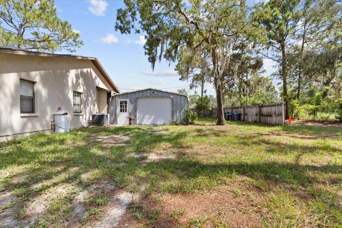 Image 65 of 77 For 11712 Foxfire Drive