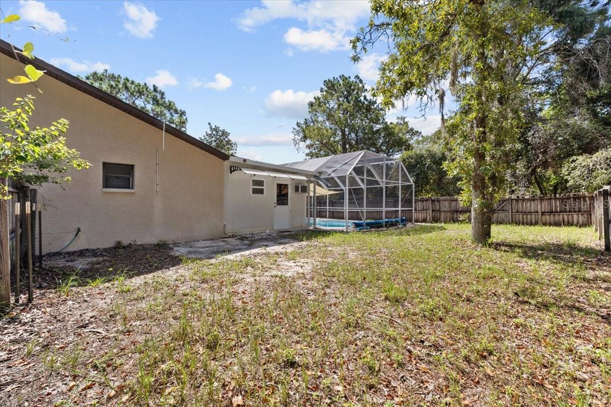 Image 72 of 77 For 11712 Foxfire Drive
