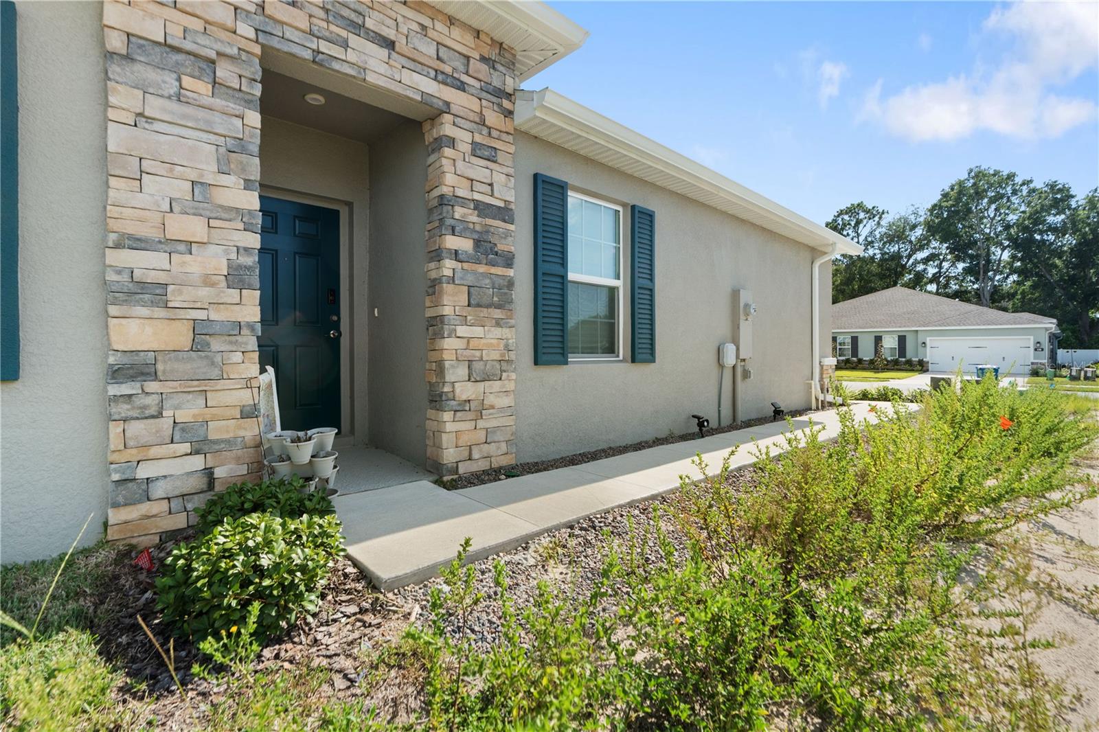 Image 5 of 53 For 143 Voltaire Drive