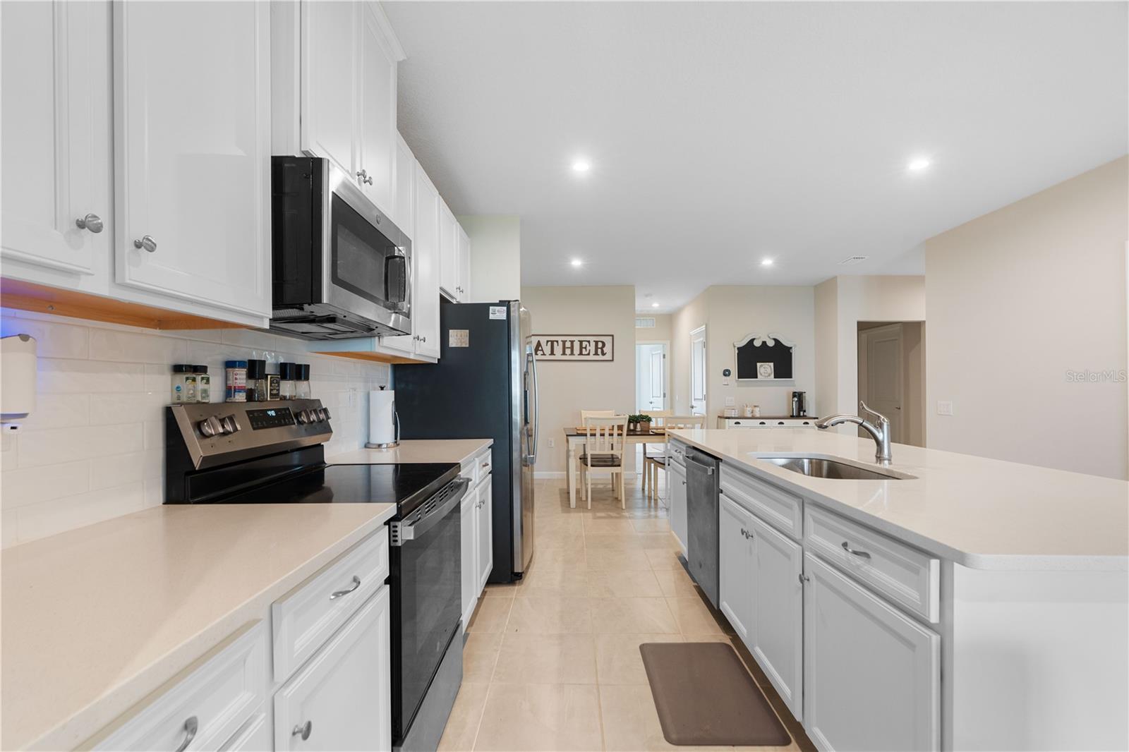 Image 8 of 53 For 143 Voltaire Drive