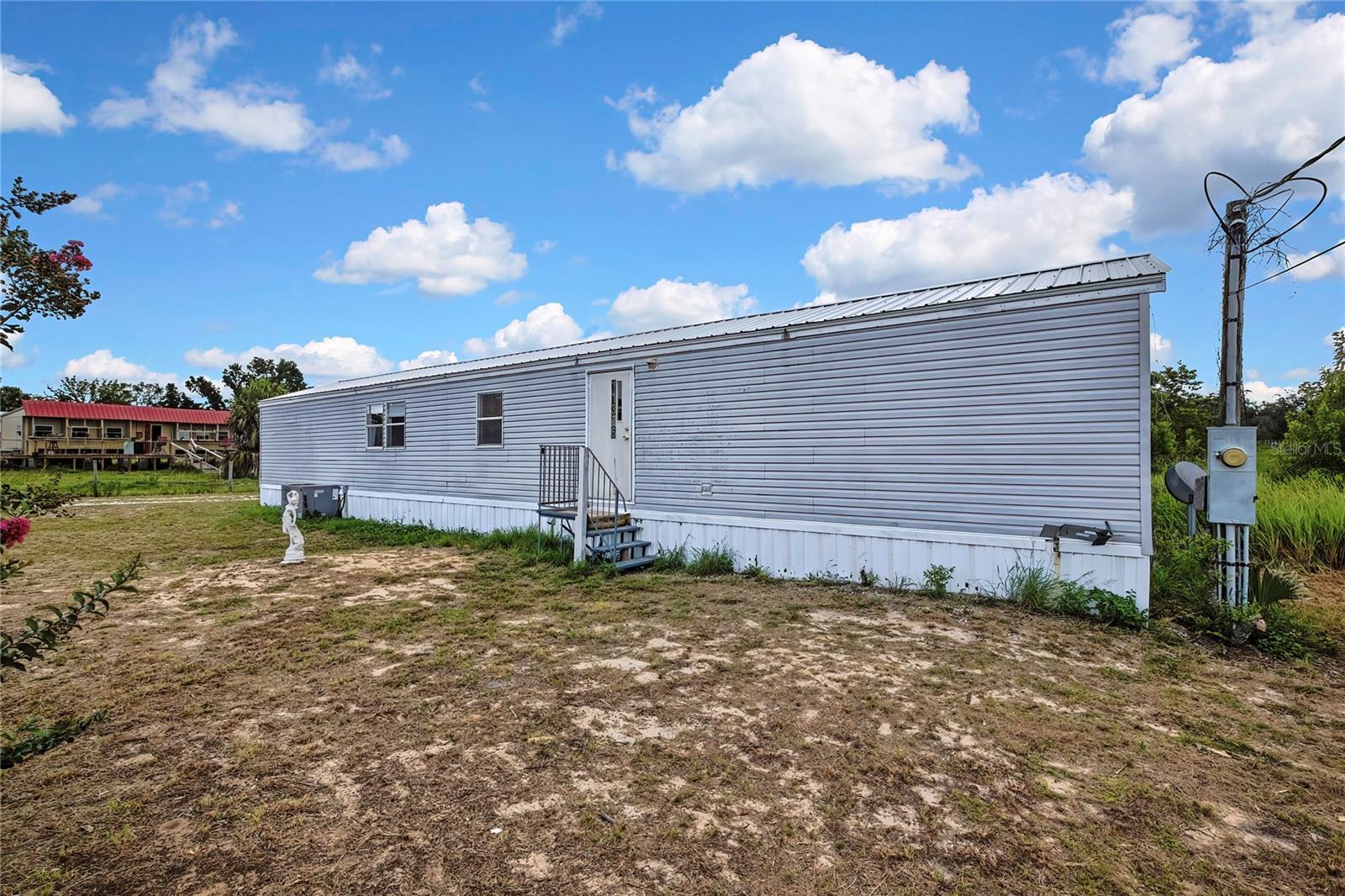 Listing photo id 18 for 11376 Eskimo Curlew Road