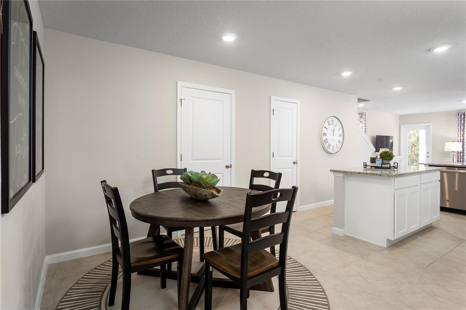Image 8 of 18 For 2112 Halogen Way