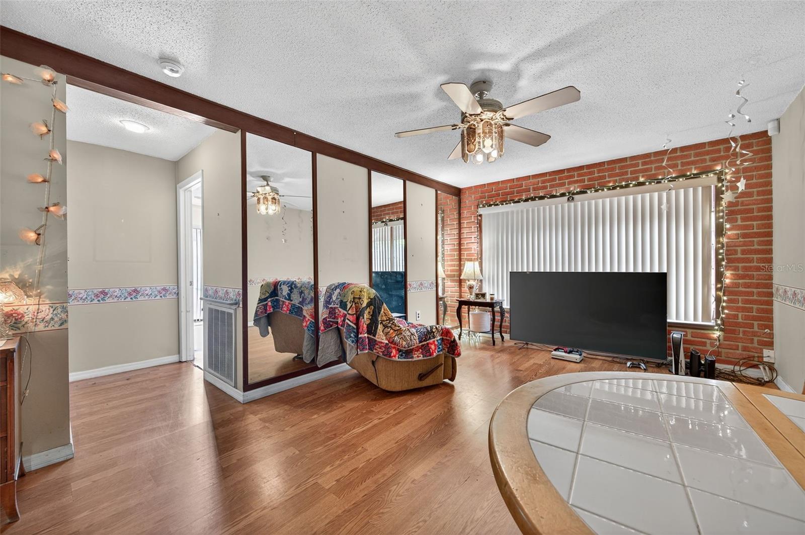 Image 2 of 35 For 2520 Southpointe Drive