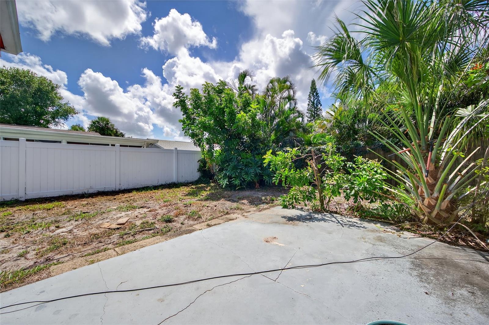 Image 31 of 35 For 2520 Southpointe Drive