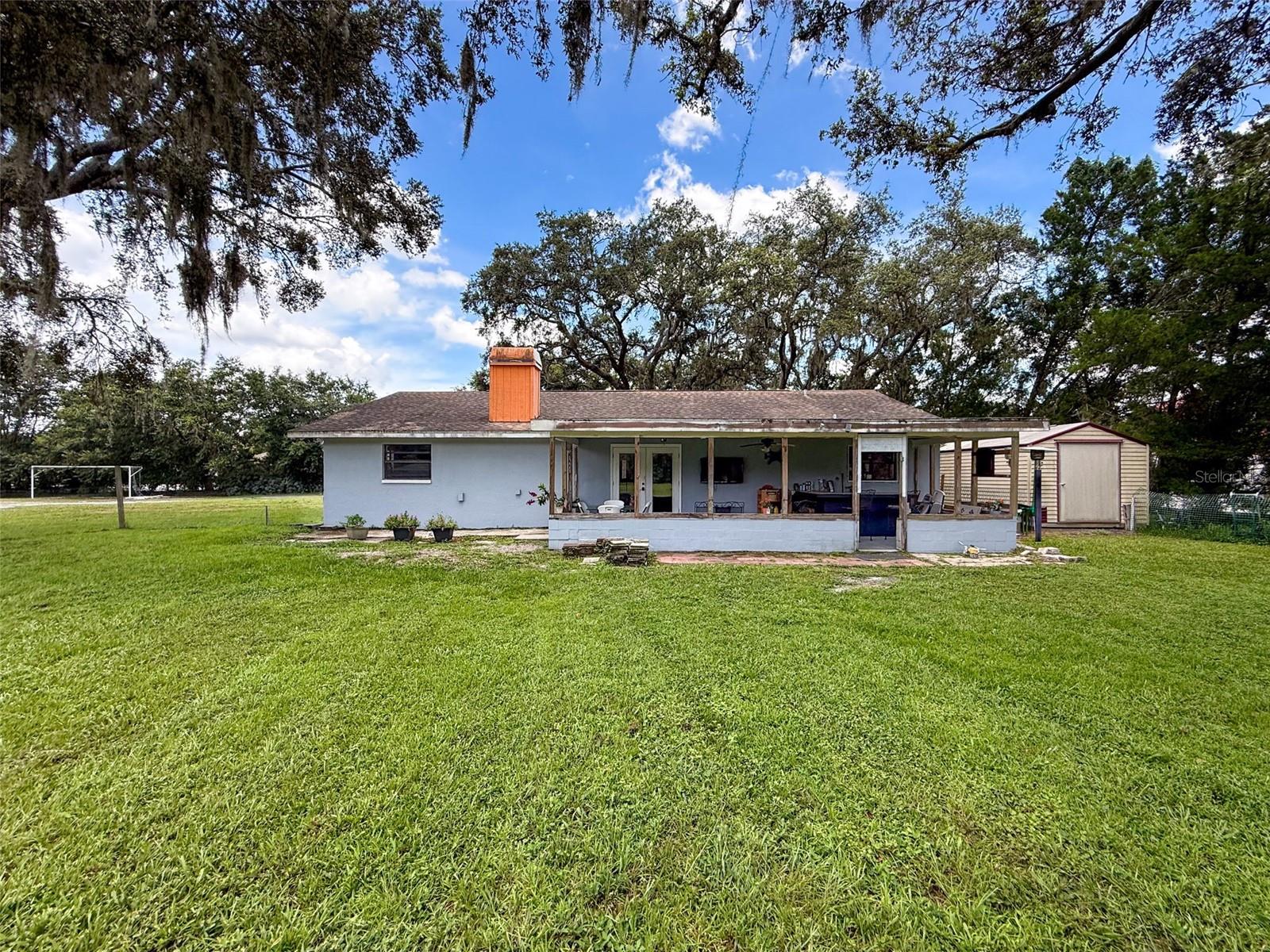 Image 5 of 59 For 15438-15440 Azra Dr