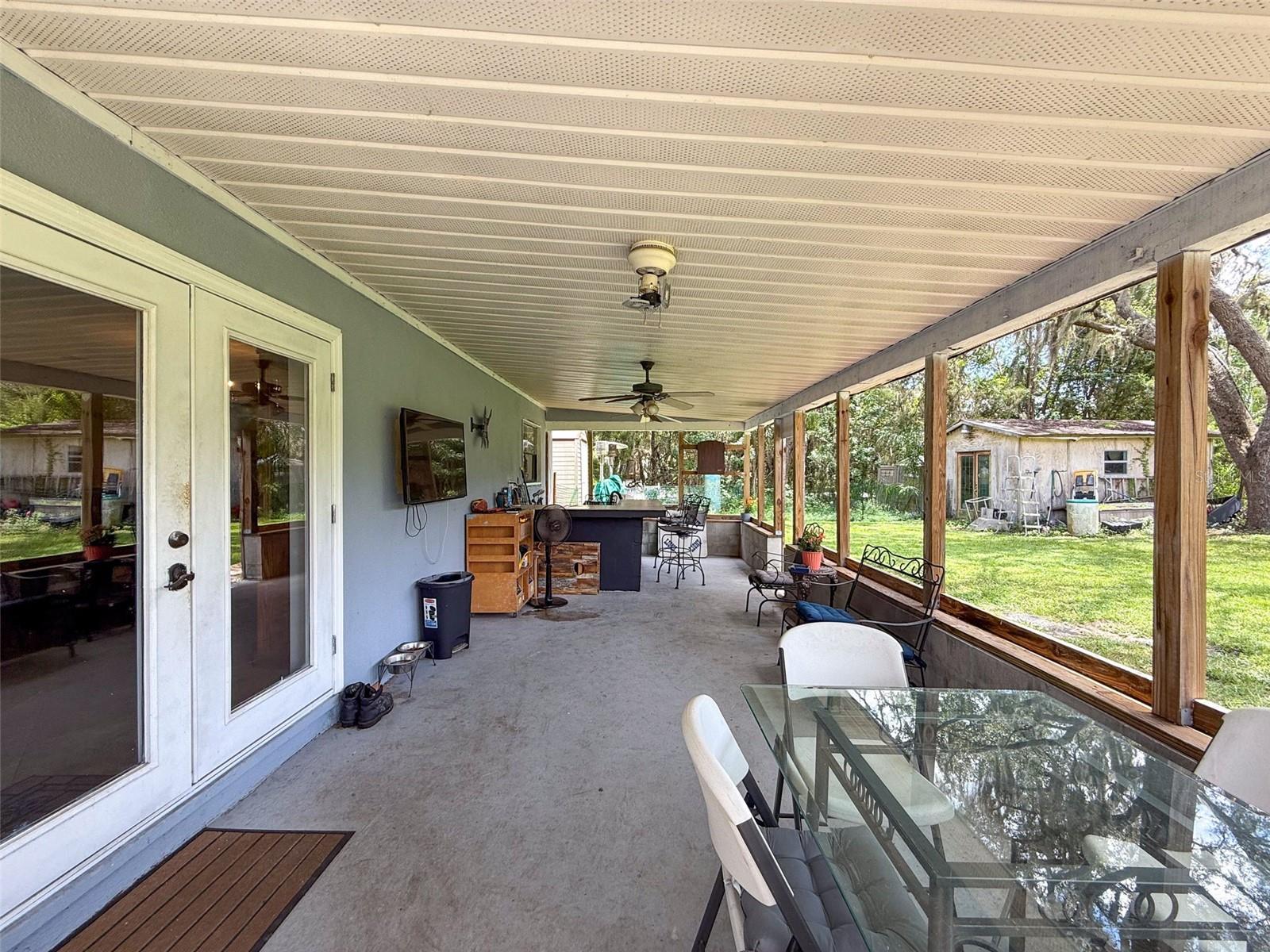 Image 57 of 59 For 15438-15440 Azra Dr