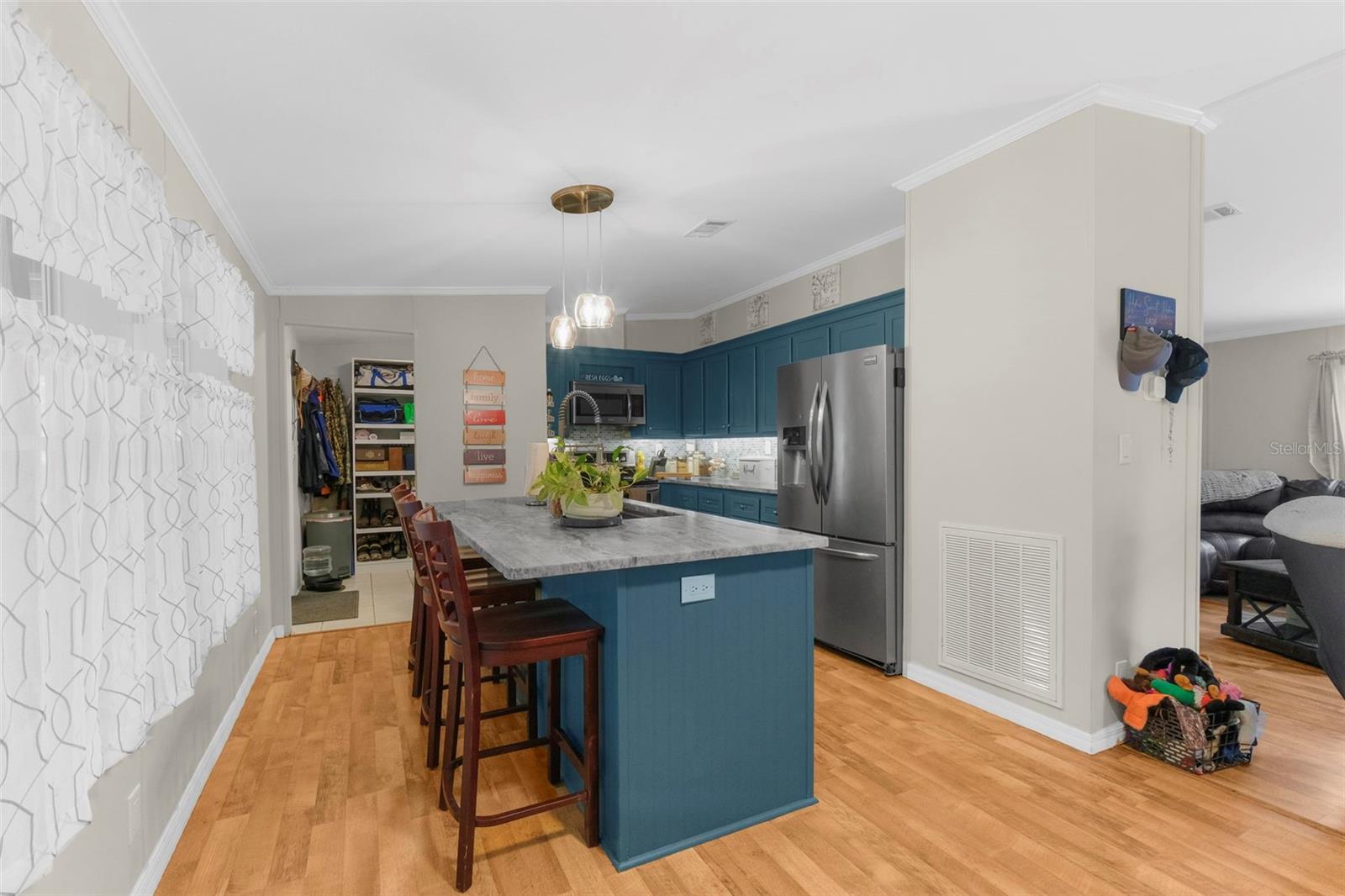 Image 36 of 63 For 11648 Rural Terrace