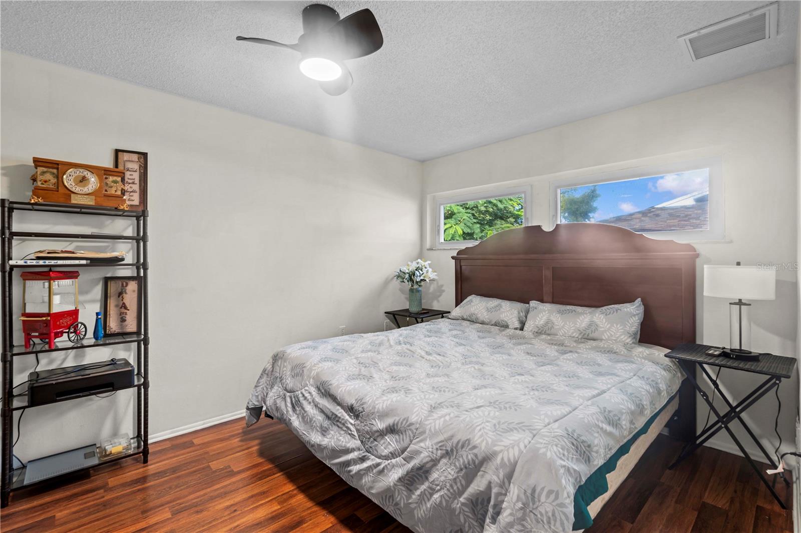 Image 30 of 48 For 10619 Mira Vista Drive