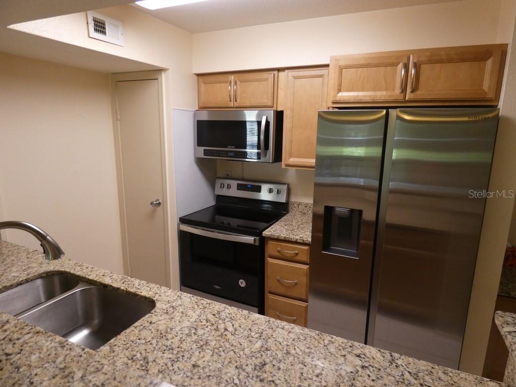 Image 4 of 14 For 9100 Dr Martin Luther King Jr Street N 1305