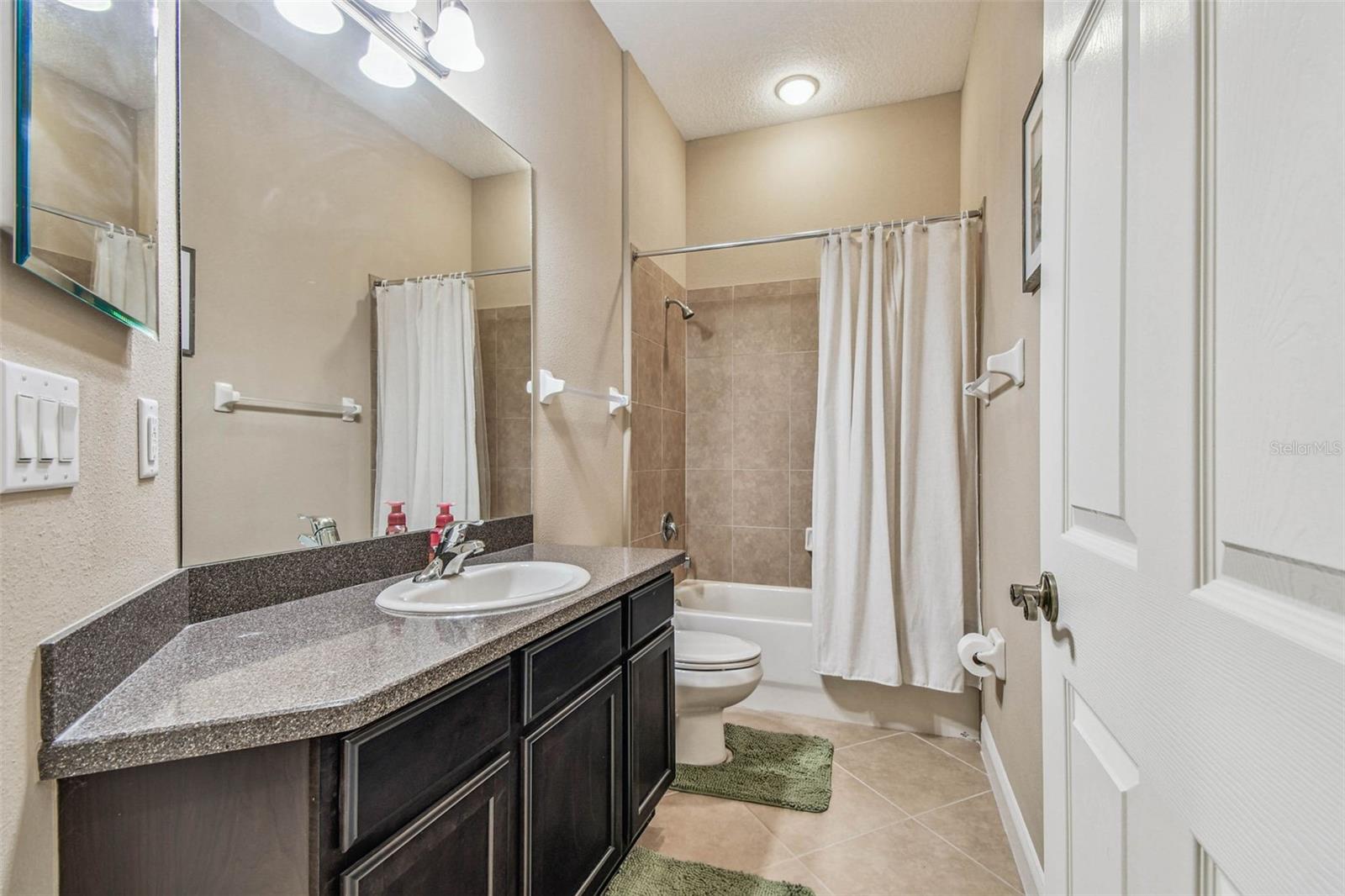 Image 15 of 36 For 20837 Amanda Oak Court