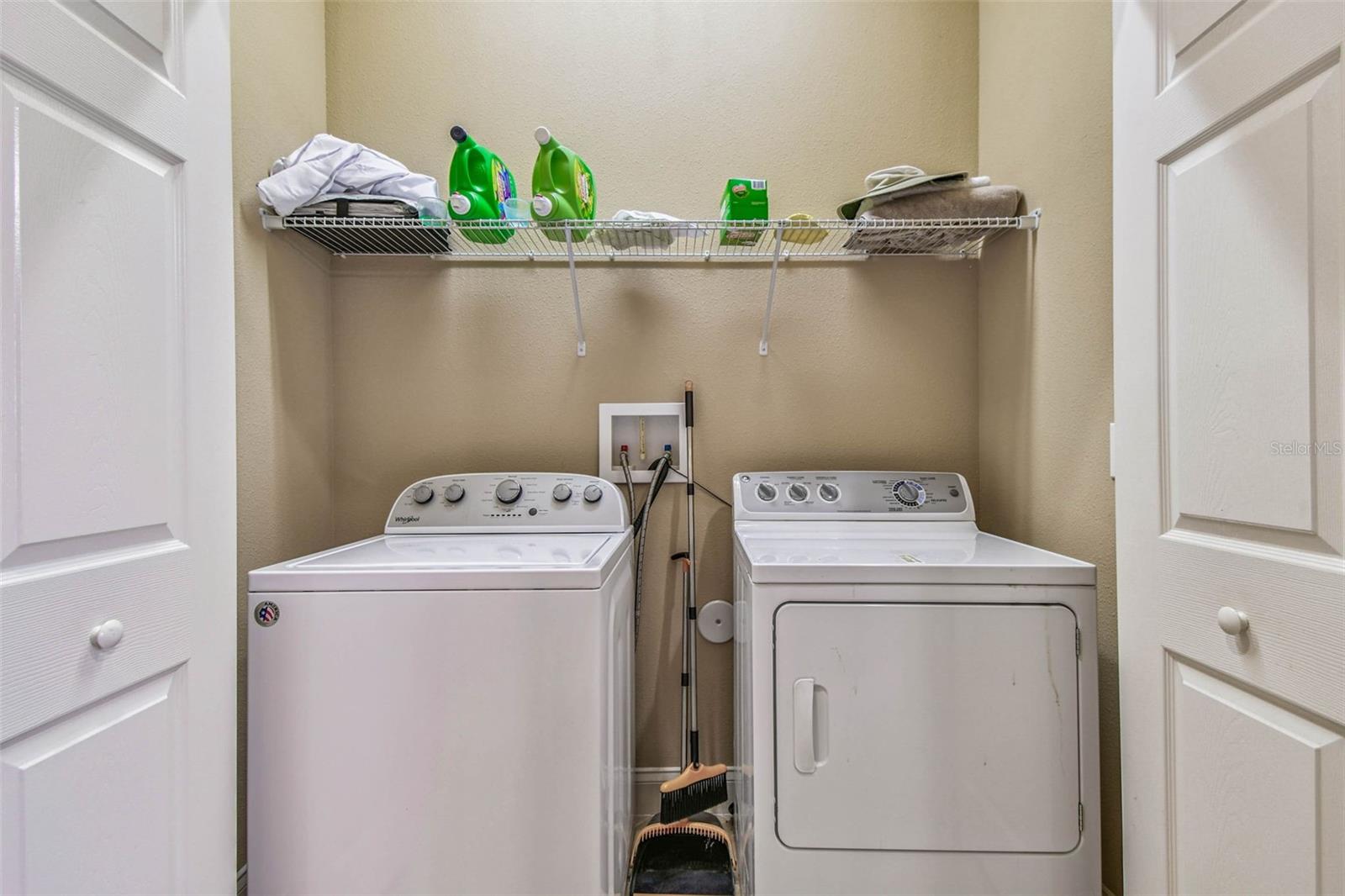 Image 17 of 36 For 20837 Amanda Oak Court