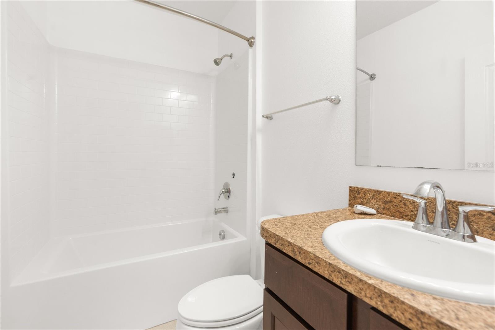 Image 19 of 41 For 12450 Fish Cove Drive