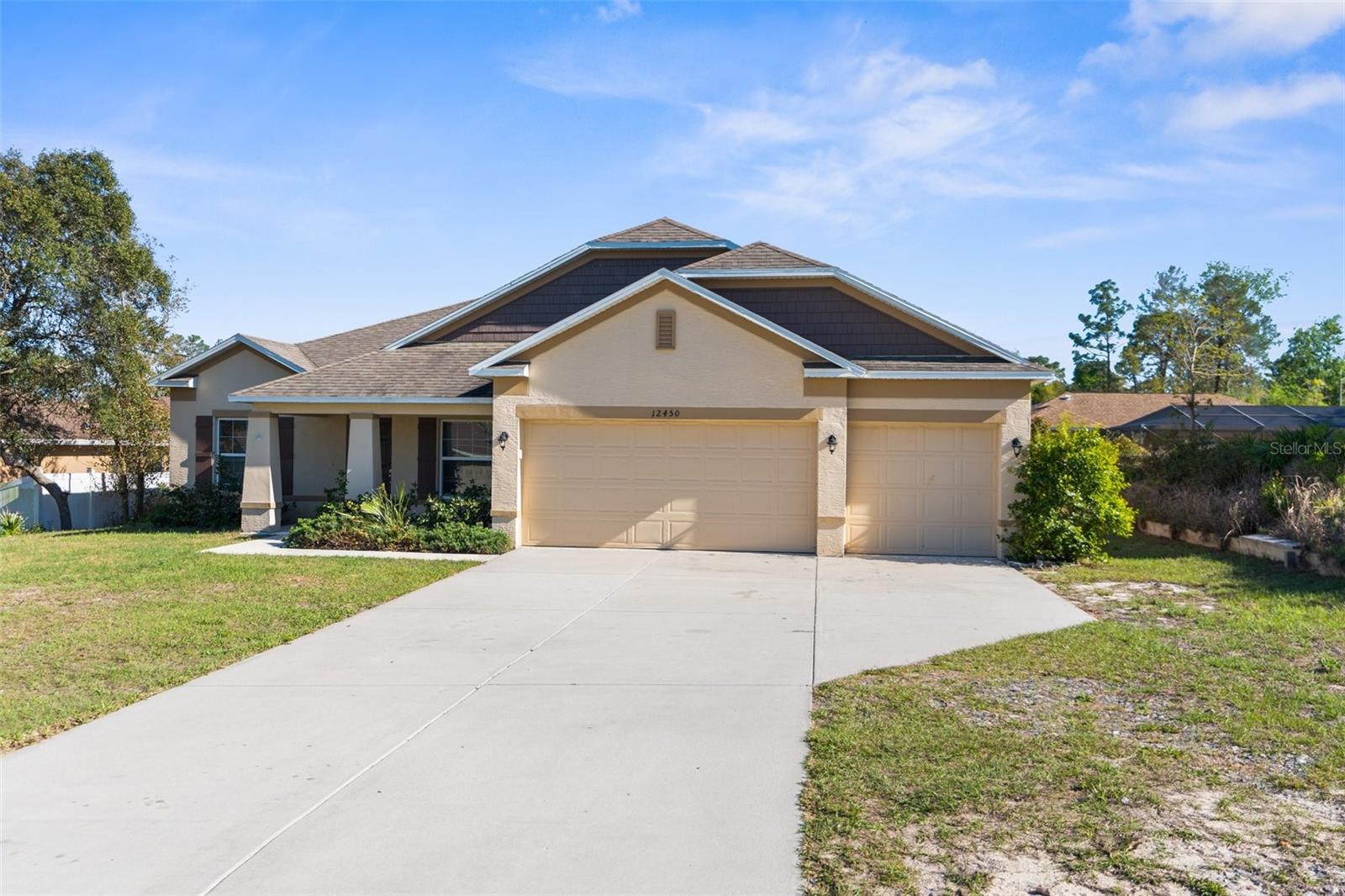 Image 3 of 41 For 12450 Fish Cove Drive