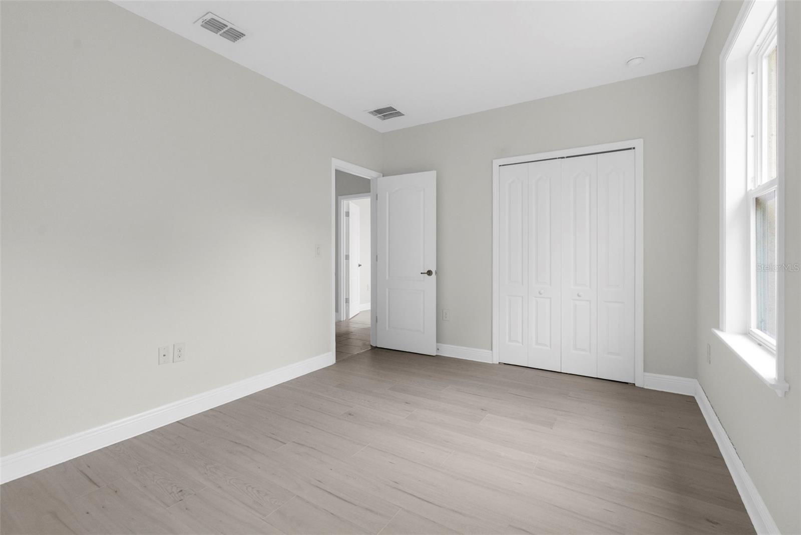 Image 31 of 41 For 12450 Fish Cove Drive