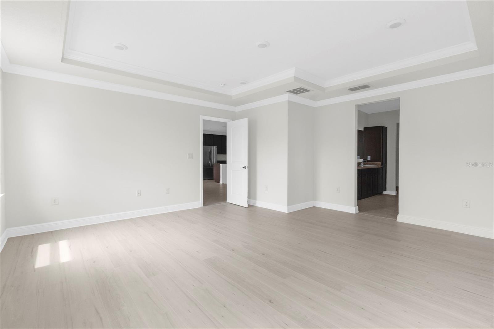 Image 33 of 41 For 12450 Fish Cove Drive