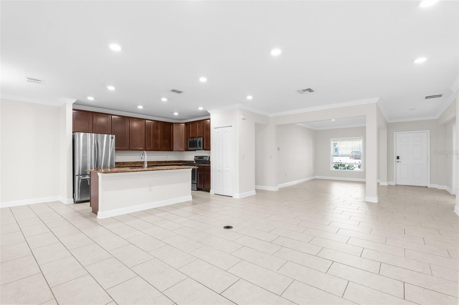 Image 8 of 41 For 12450 Fish Cove Drive