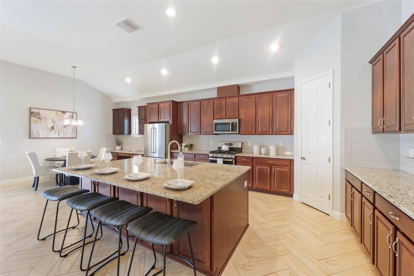 Image 11 of 33 For 21837 Briske Morning Avenue