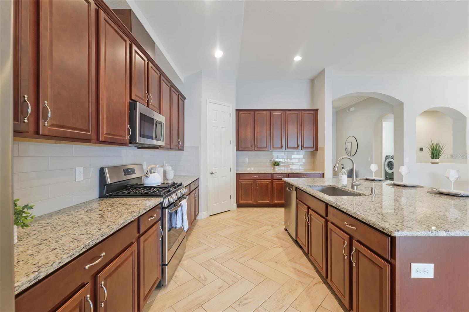 Image 12 of 33 For 21837 Briske Morning Avenue
