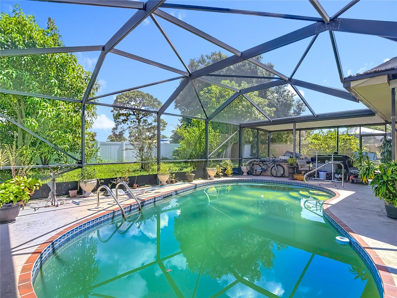 Image 41 of 48 For 8034 Woodbrook Court