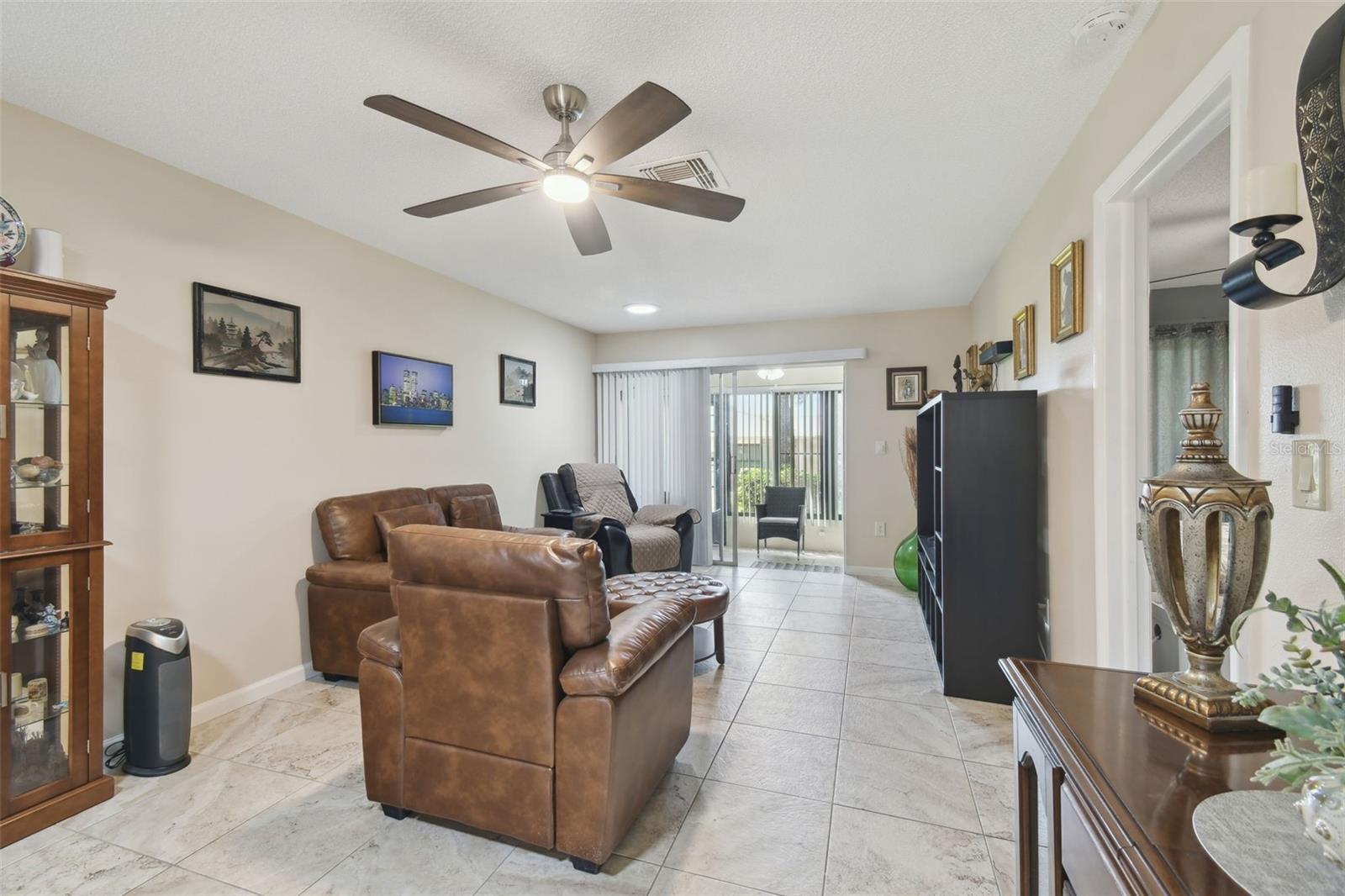 Image 16 of 89 For 8130 Braddock Circle 3