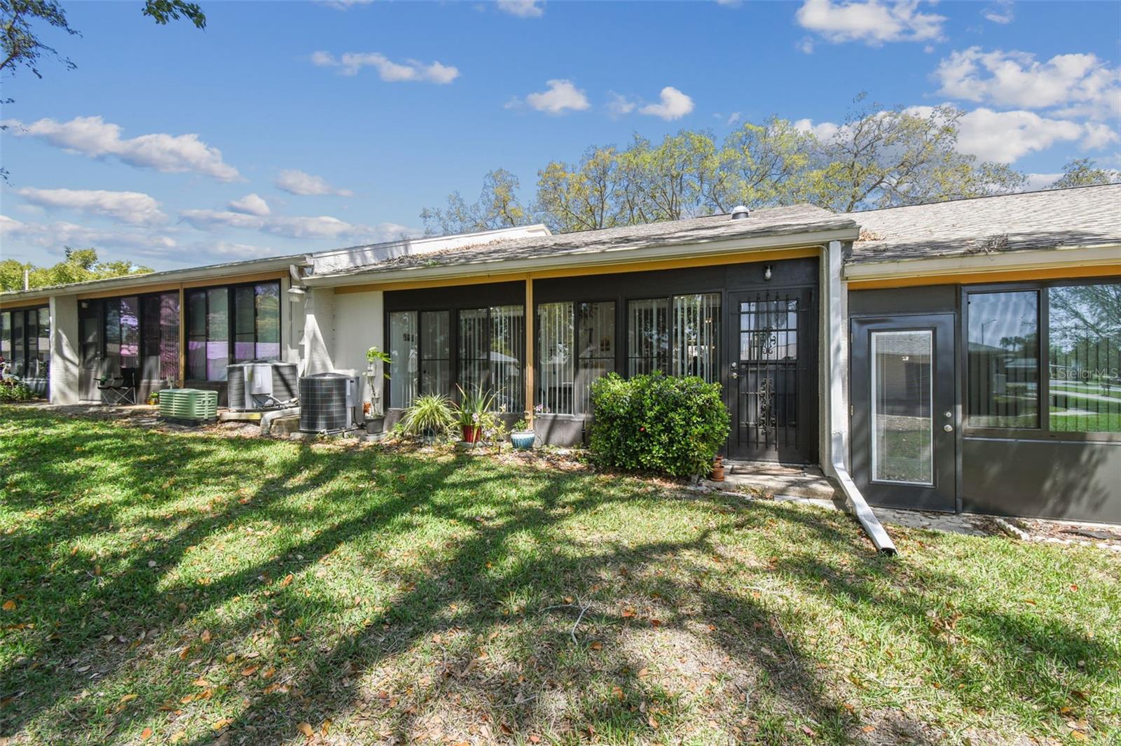 Image 33 of 89 For 8130 Braddock Circle 3
