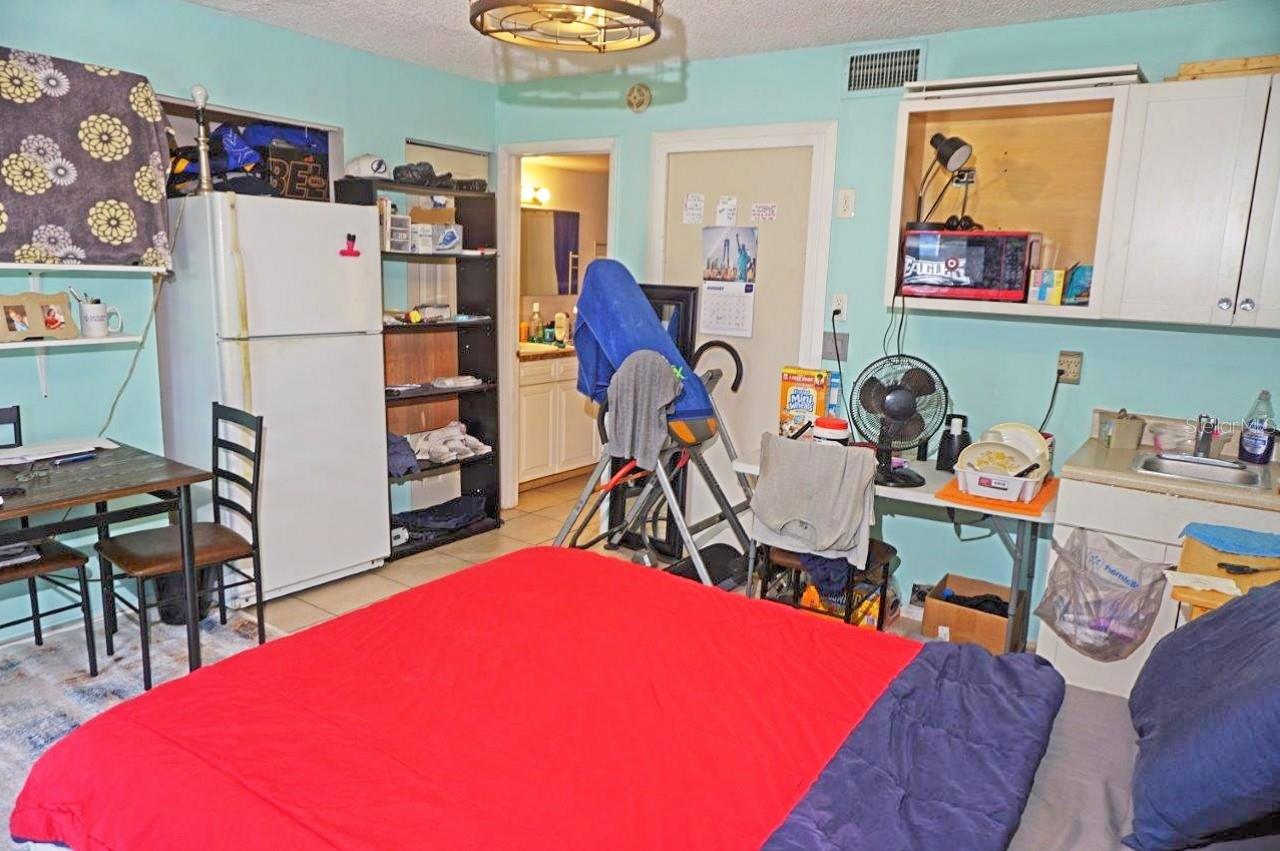 Image 31 of 38 For 1849 Abrico Drive K7