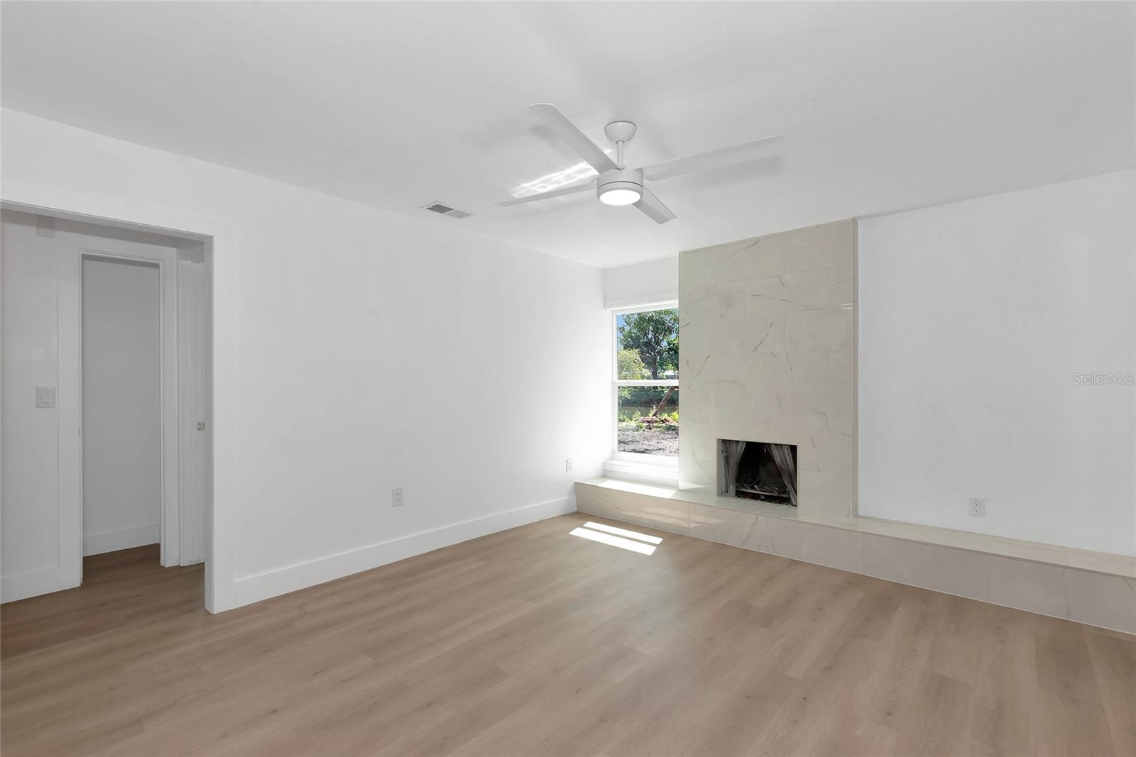 Image 20 of 42 For 1862 Orangewood Lane