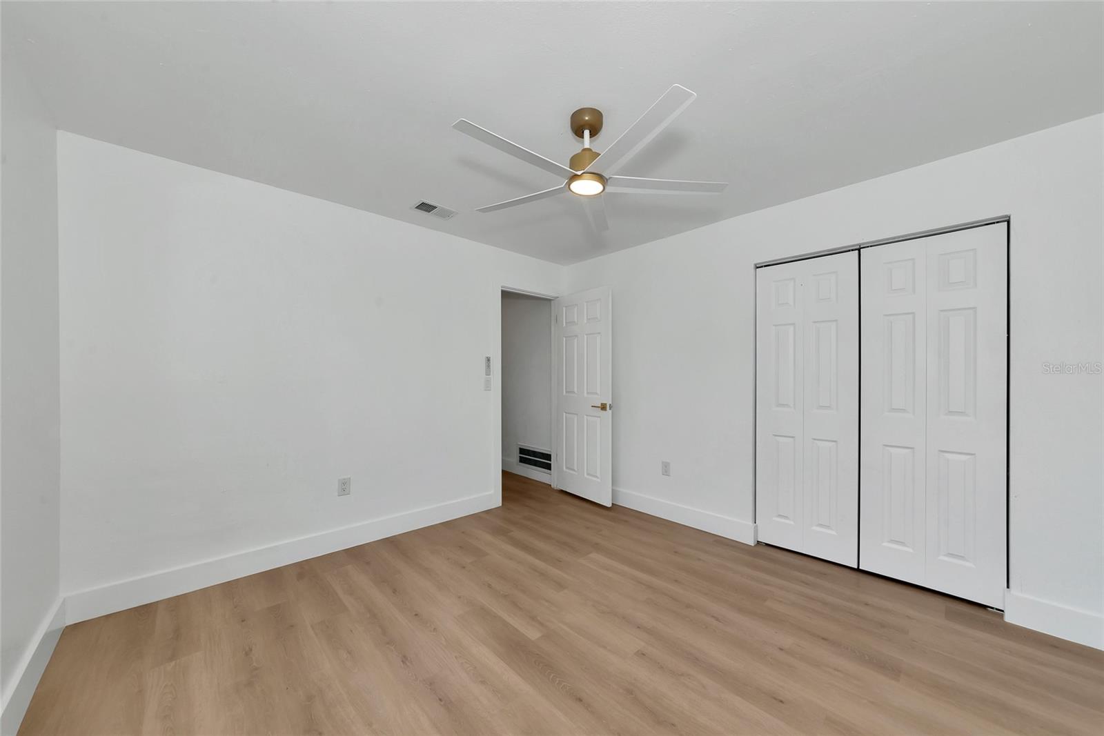 Image 29 of 42 For 1862 Orangewood Lane