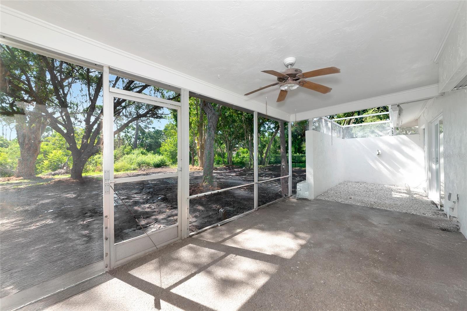 Image 4 of 42 For 1862 Orangewood Lane