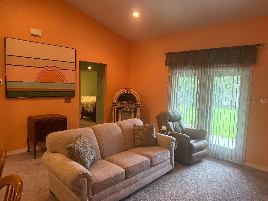 Image 11 of 23 For 225 Whispering Oaks Way