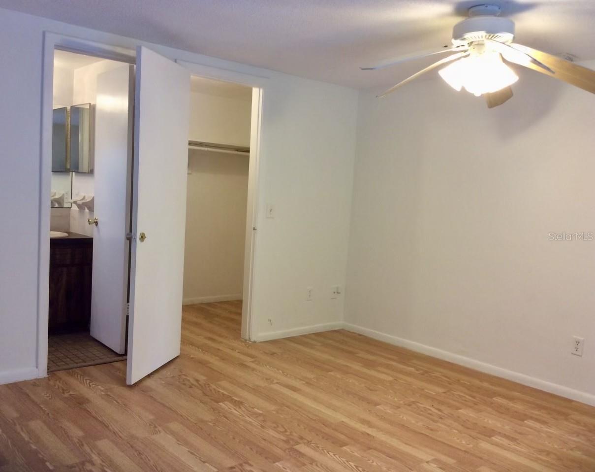 Image 21 of 34 For 7425 Buchanan Drive