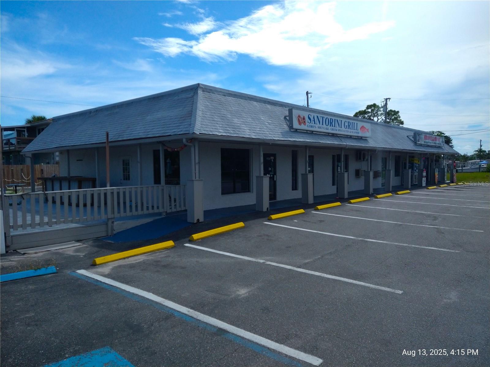 Listing photo id 0 for 6920,6922,6924,6926,6928 Clark Street
