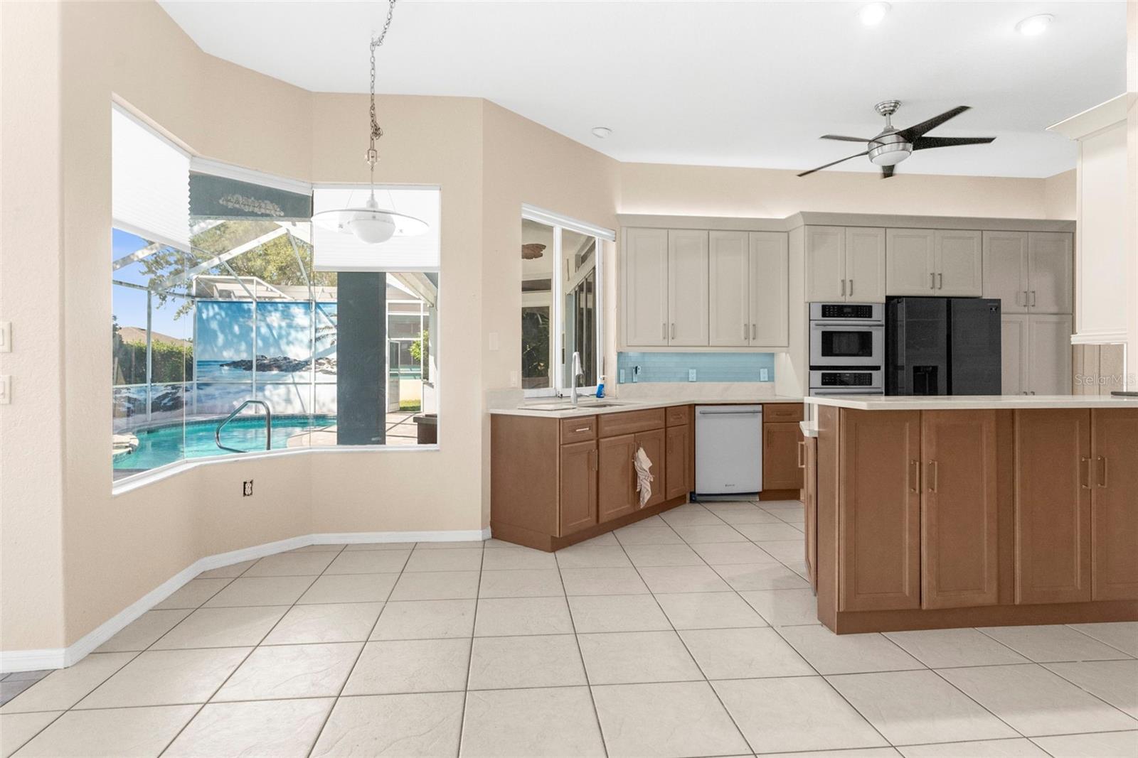 Image 12 of 48 For 8402 Maybelle Drive