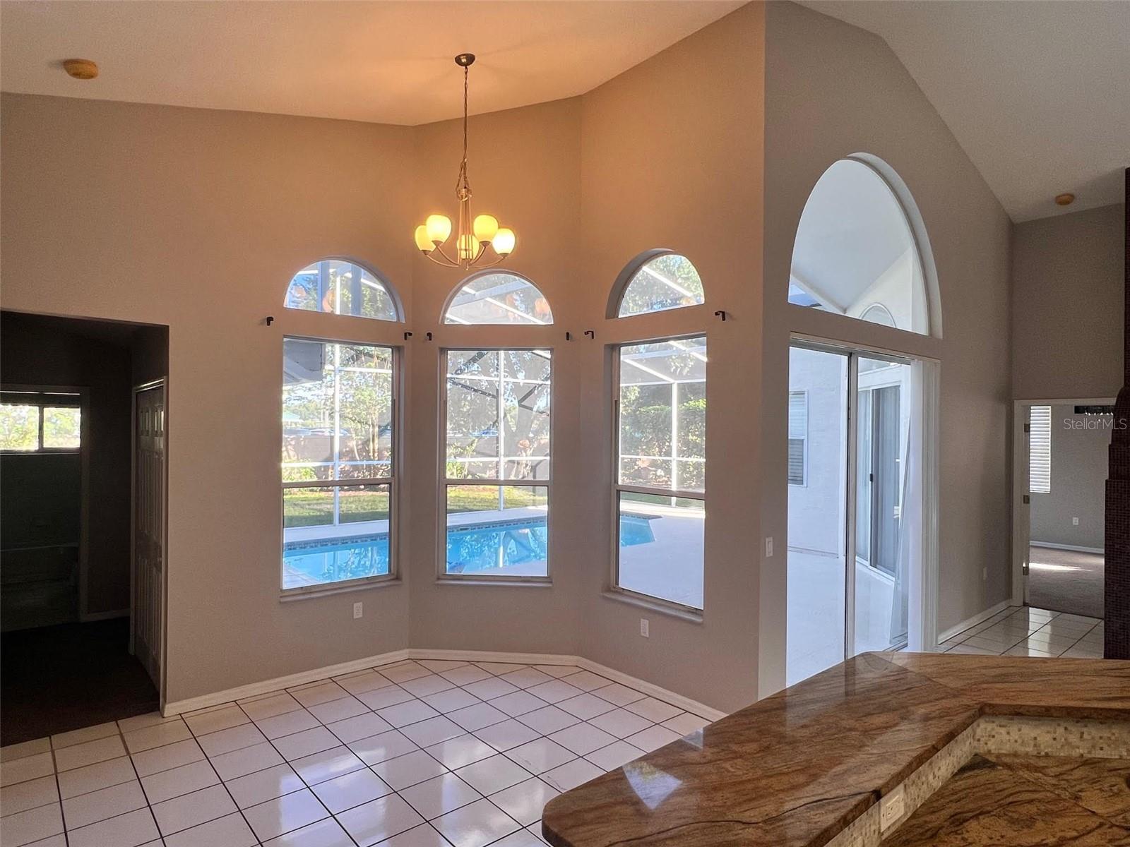 Image 14 of 35 For 1753 Kinsmere Drive