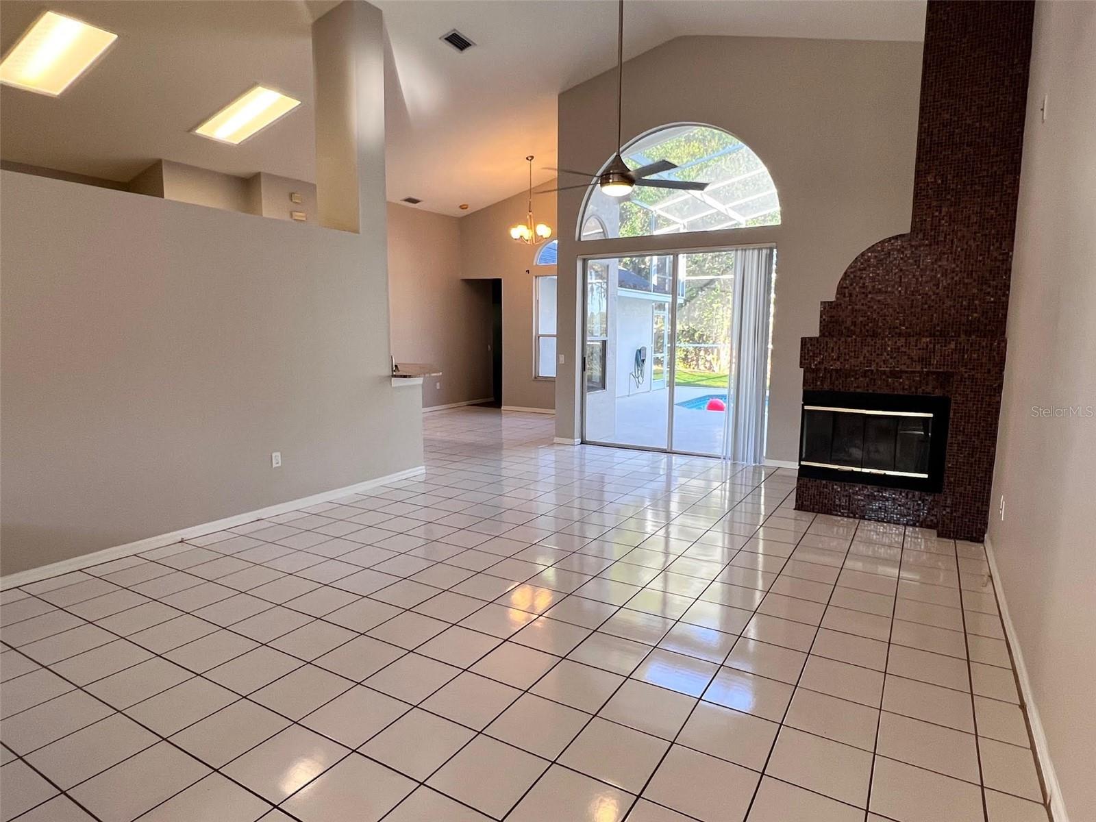 Image 8 of 35 For 1753 Kinsmere Drive