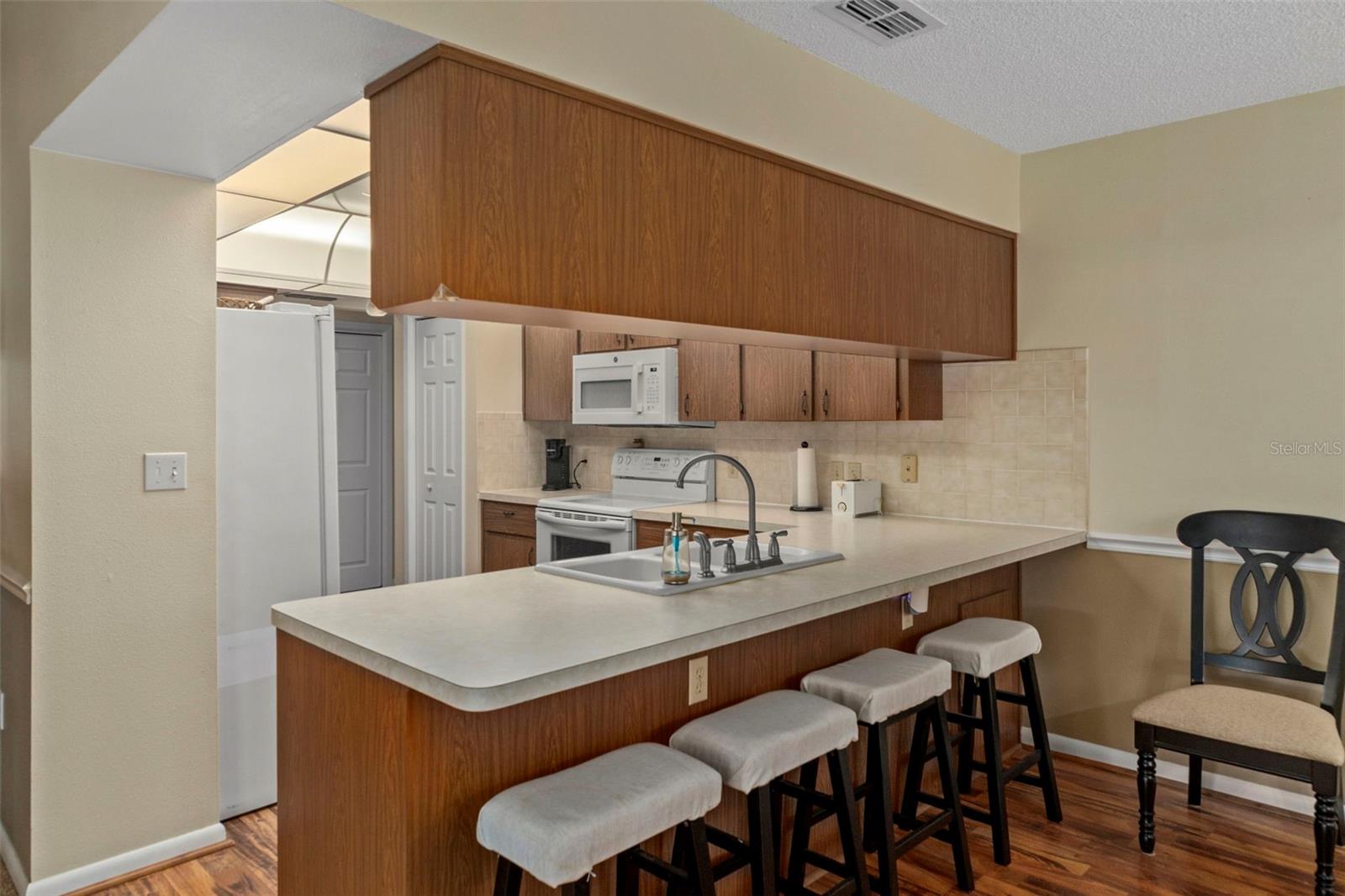 Image 11 of 50 For 8358 Windridge Way