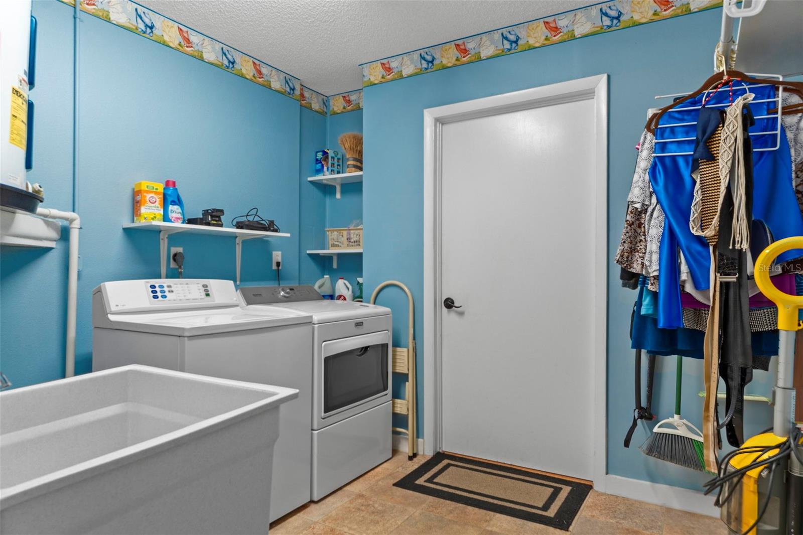 Image 30 of 50 For 8358 Windridge Way