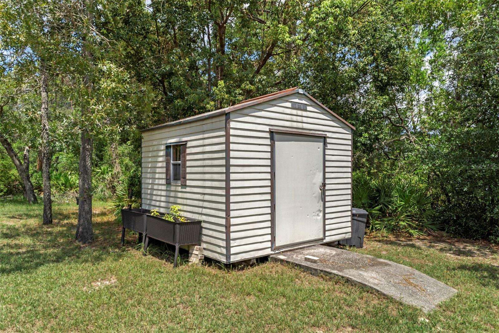 Image 40 of 50 For 8358 Windridge Way